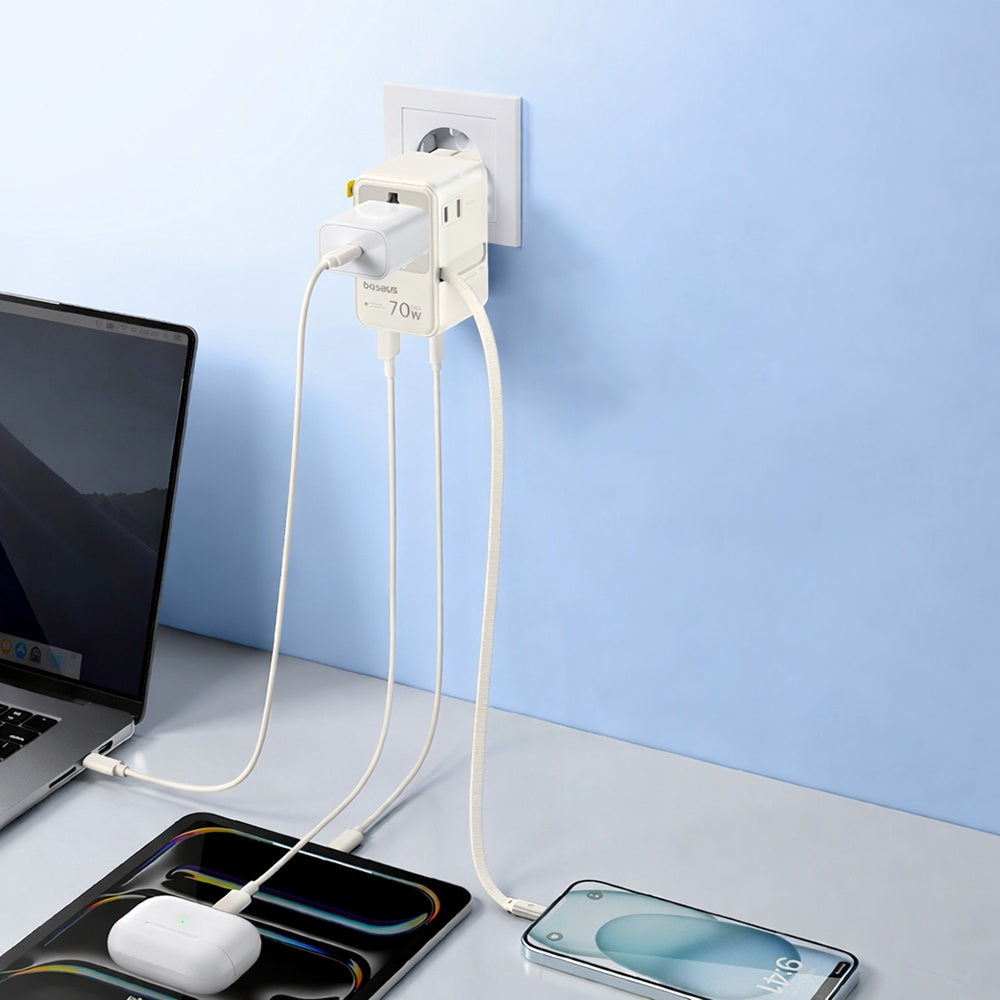 Baseus EnerCore CG11 - Adaptador de Viagem Universal GaN 70W com Cabo USB-C Retrátil - Branco